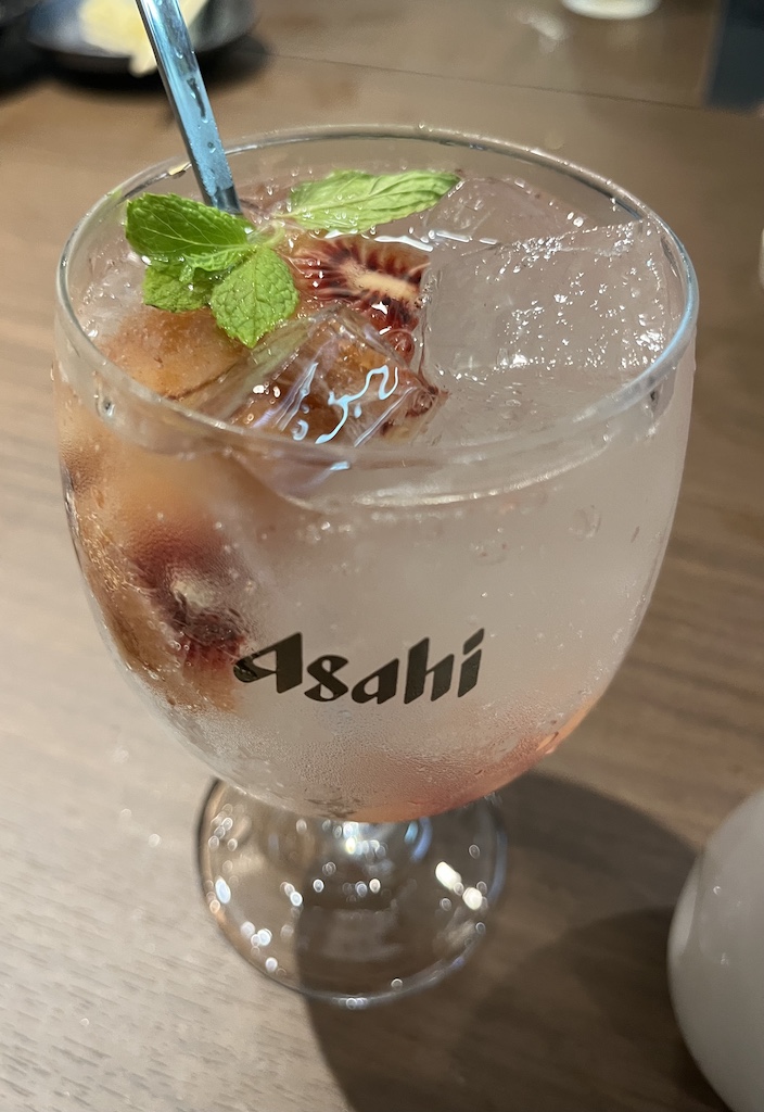 やおやの台所。美味しい果物サワー。